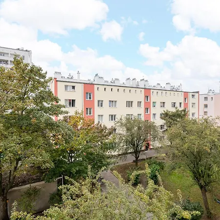 Lägenhet Wola Homely By Bookinghost Warszawa