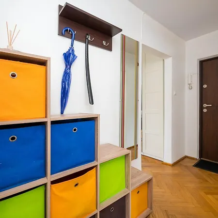 Appartamento Wola Homely By Bookinghost *