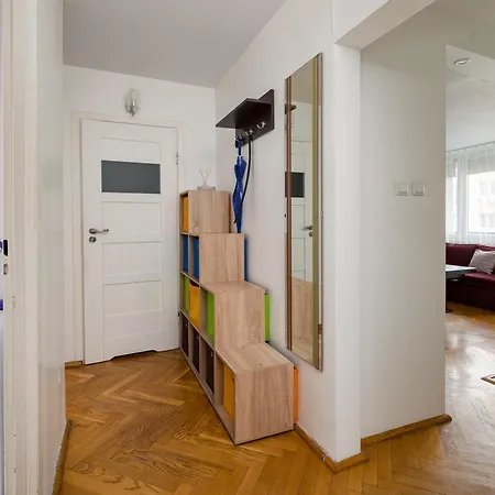 Wola Homely By Bookinghost Appartamento *