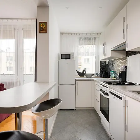 Wola Homely By Bookinghost Warszawa